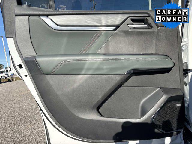 used 2026 GMC Acadia car, priced at $52,900