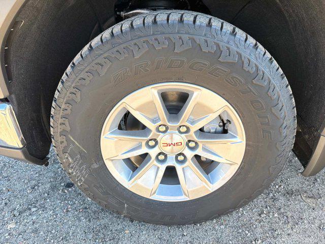 new 2025 GMC Sierra 1500 car, priced at $49,740