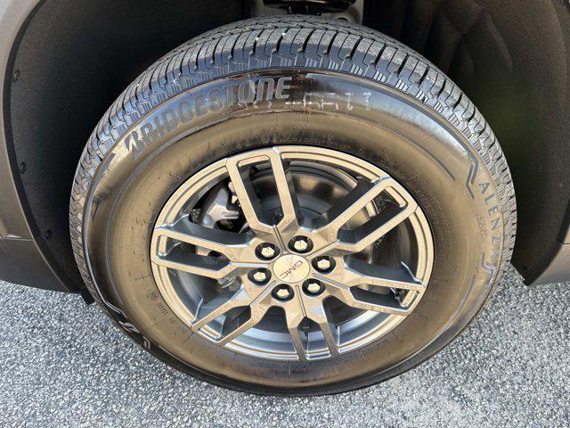 new 2026 GMC Acadia car, priced at $47,479