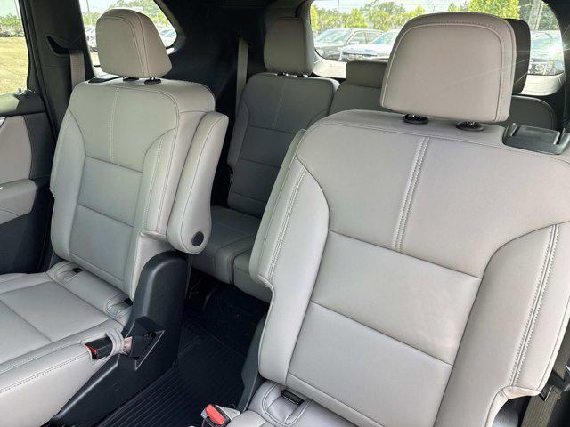 new 2026 GMC Acadia car, priced at $52,369