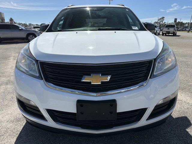 used 2016 Chevrolet Traverse car, priced at $9,995
