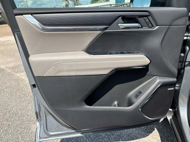 new 2026 GMC Acadia car, priced at $47,075