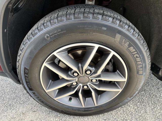 used 2020 Jeep Grand Cherokee car, priced at $21,900