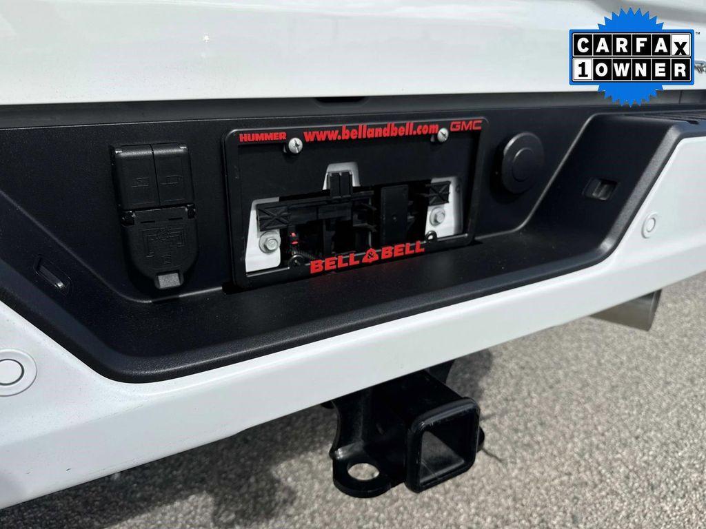 used 2025 GMC Sierra 2500 car, priced at $79,900