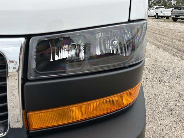 new 2025 GMC Savana 2500 car, priced at $46,025