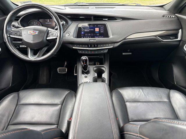 used 2022 Cadillac XT4 car, priced at $24,995