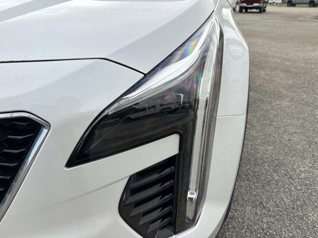 used 2022 Cadillac XT4 car, priced at $24,995