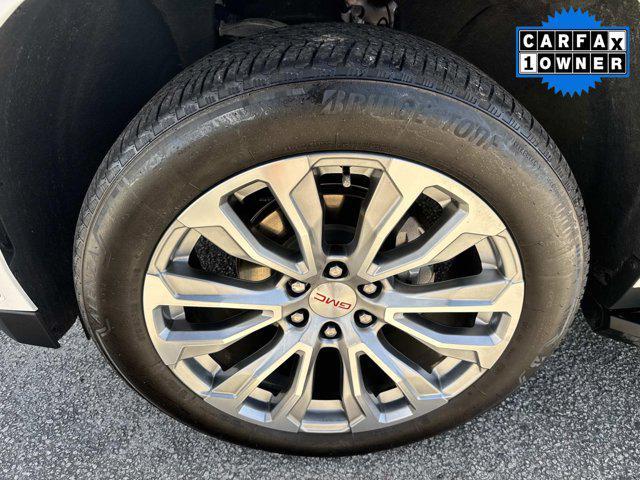 used 2024 GMC Yukon car, priced at $77,900