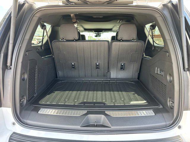 new 2025 GMC Yukon XL car, priced at $87,870