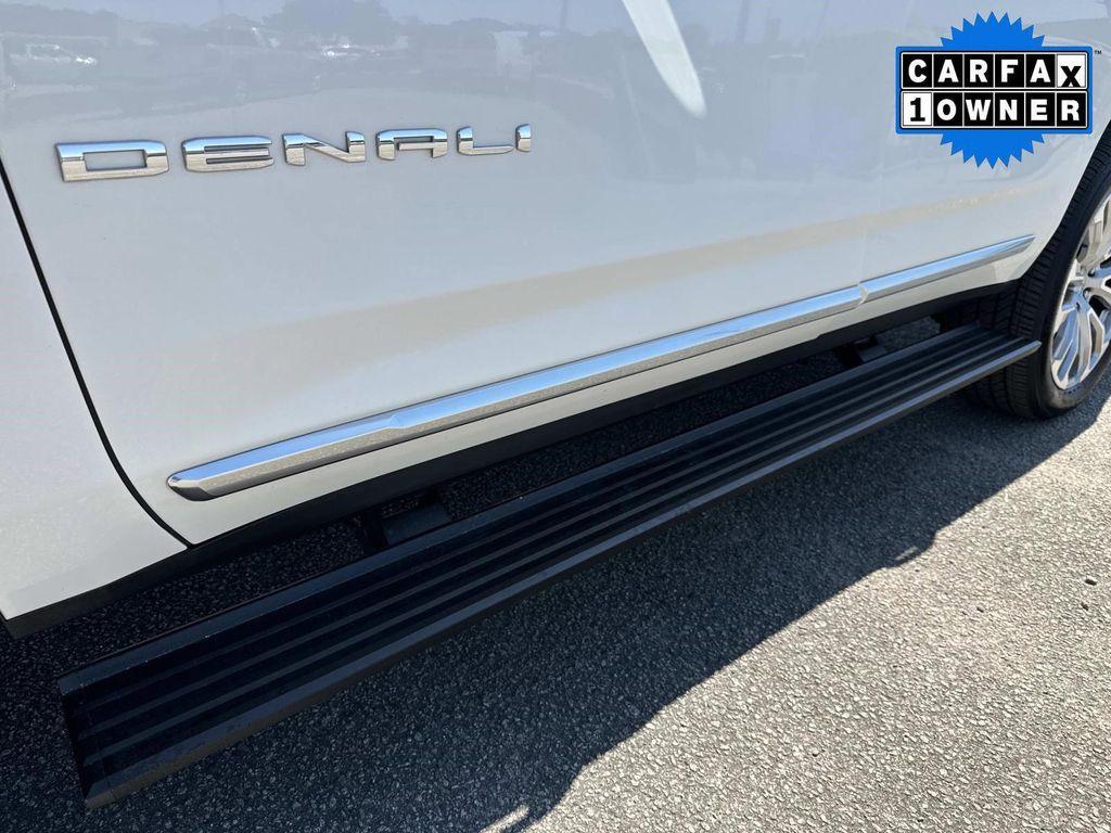 used 2023 GMC Yukon car, priced at $68,900