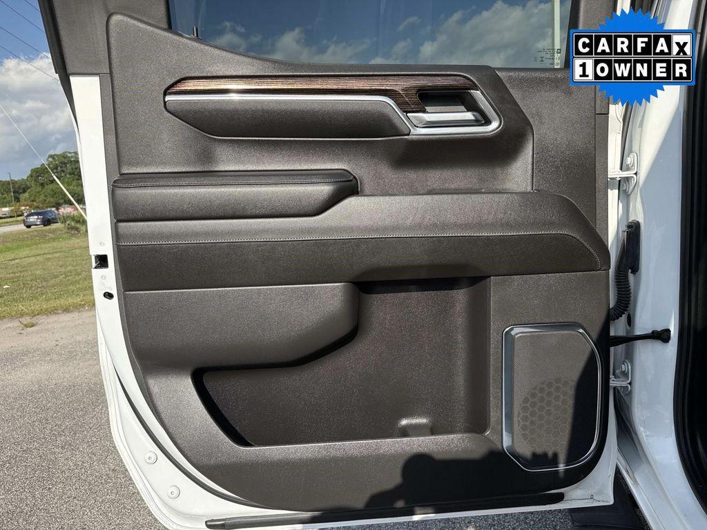 used 2024 GMC Sierra 1500 car, priced at $47,900