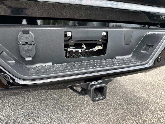 new 2025 GMC Canyon car, priced at $53,089