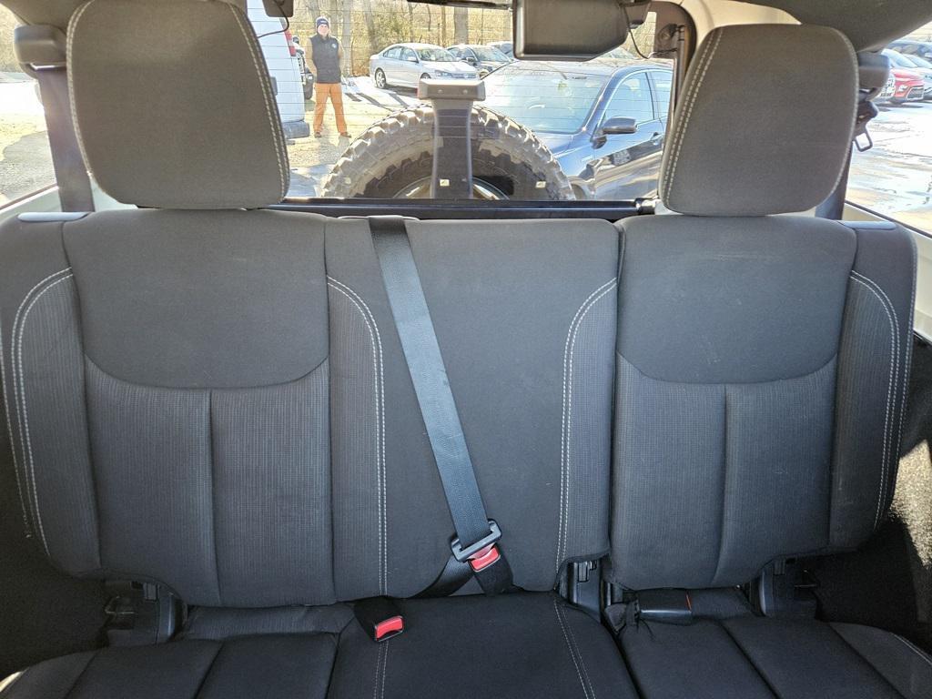 used 2015 Jeep Wrangler Unlimited car, priced at $18,000