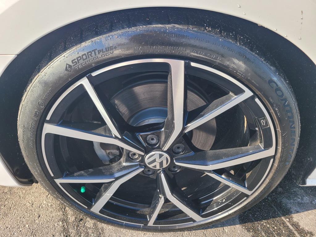 used 2015 Volkswagen Passat car, priced at $8,500