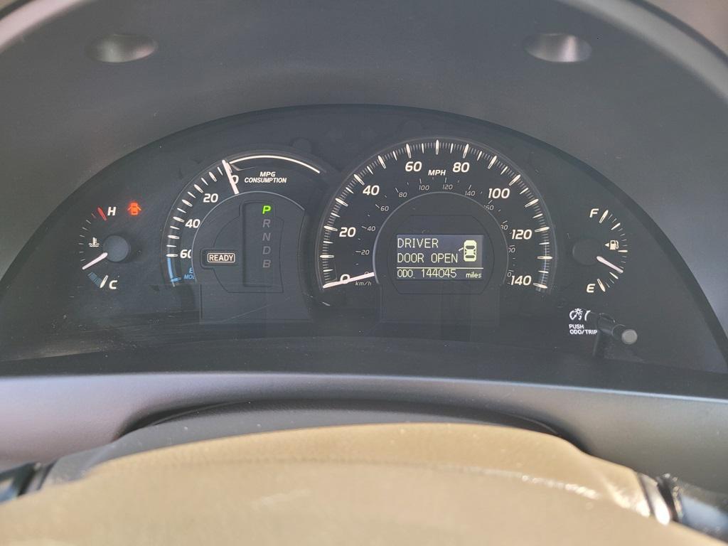 used 2009 Toyota Camry Hybrid car, priced at $7,500