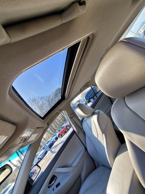 used 2009 Toyota Camry Hybrid car, priced at $7,500