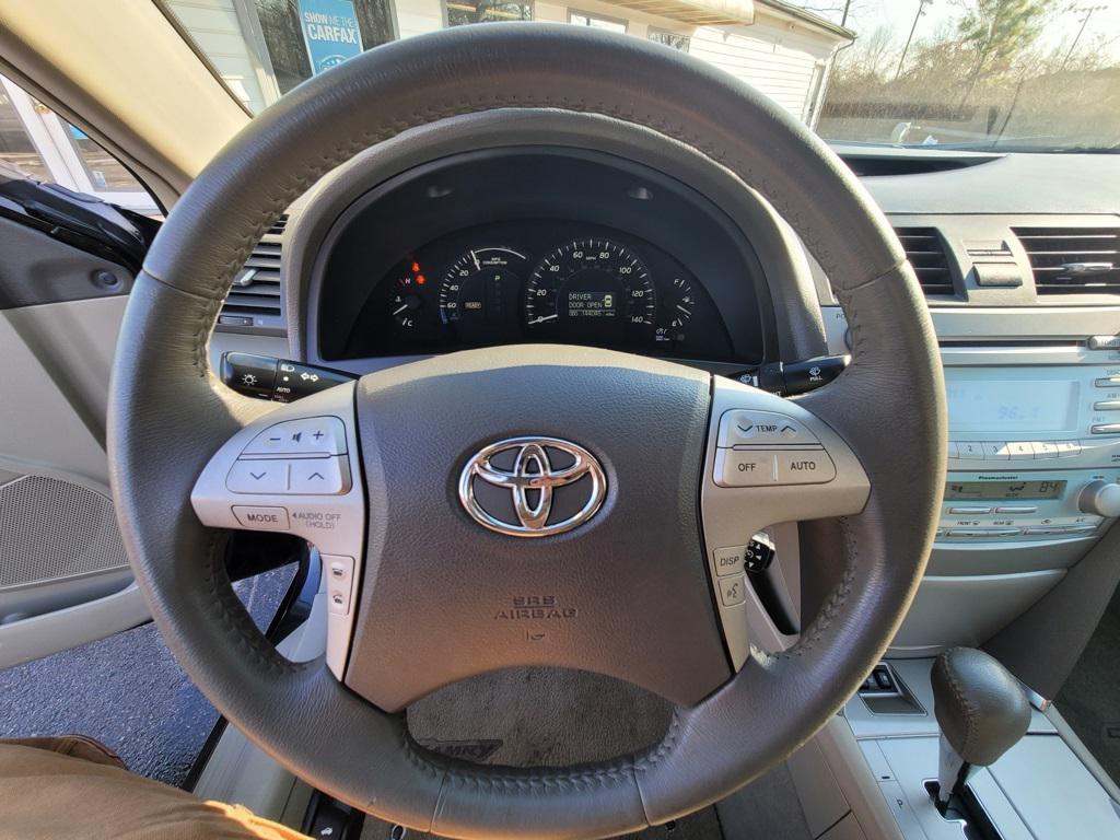 used 2009 Toyota Camry Hybrid car, priced at $7,500