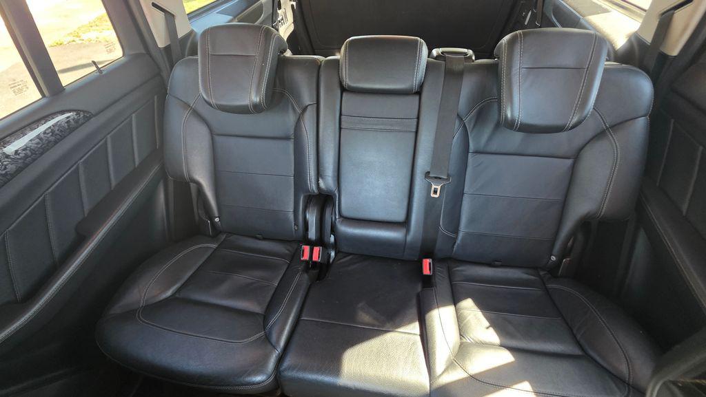 used 2015 Mercedes-Benz GL-Class car, priced at $14,500
