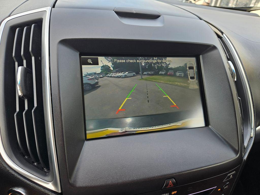used 2015 Ford Edge car, priced at $9,000