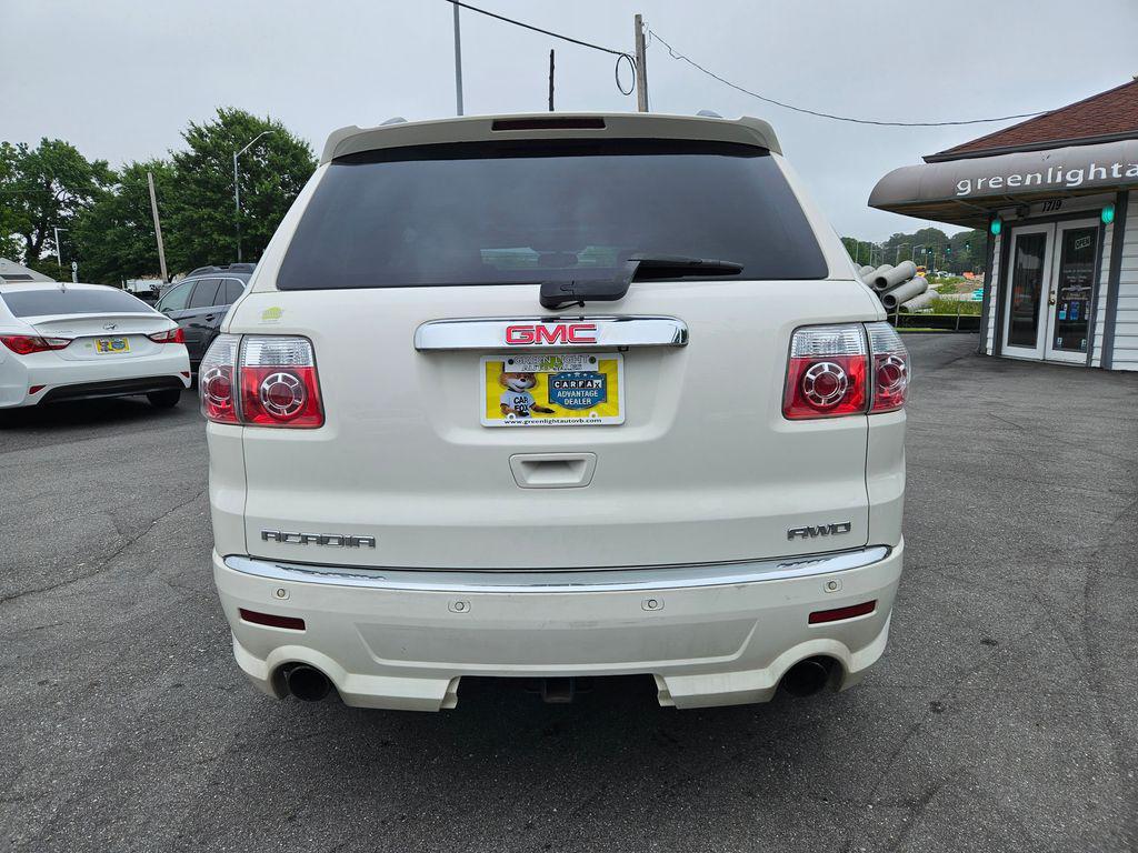 used 2011 GMC Acadia car, priced at $5,750
