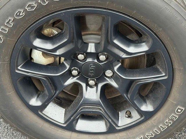 used 2022 Jeep Cherokee car, priced at $24,831