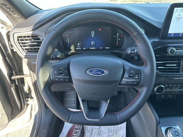 used 2025 Ford Escape car, priced at $25,165