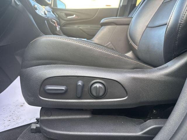 used 2024 Chevrolet Equinox car, priced at $24,618