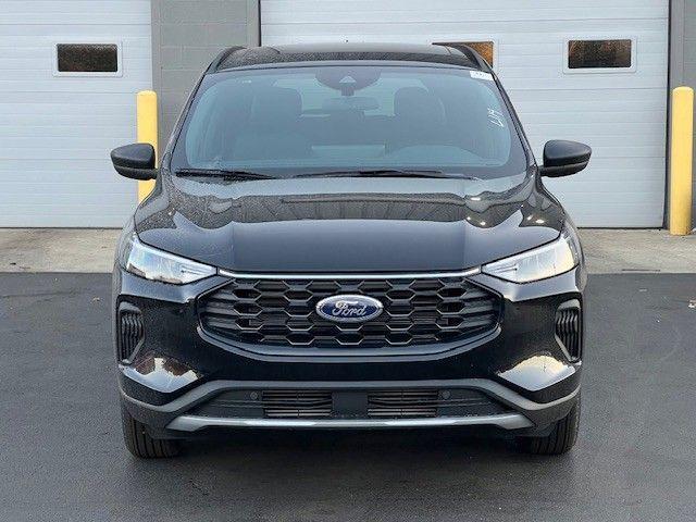 new 2026 Ford Escape car, priced at $37,904