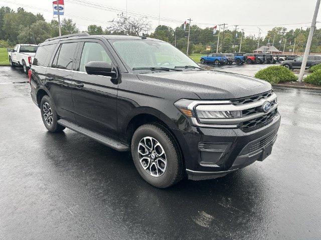used 2024 Ford Expedition car, priced at $46,447