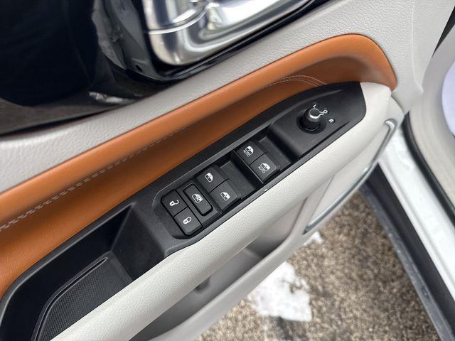 used 2022 Jeep Compass car, priced at $20,479