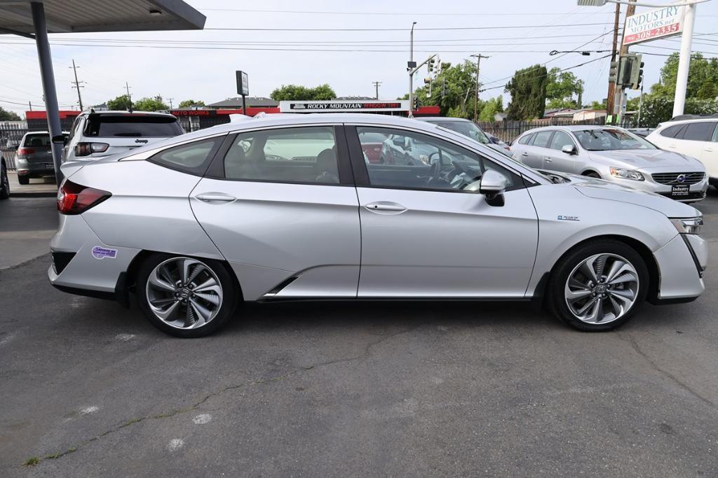 used 2018 Honda Clarity Plug-In Hybrid car, priced at $14,495