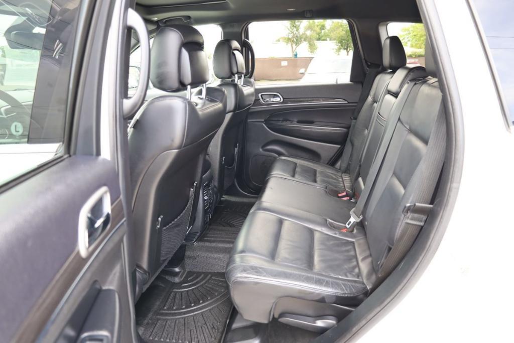 used 2018 Jeep Grand Cherokee car, priced at $12,995