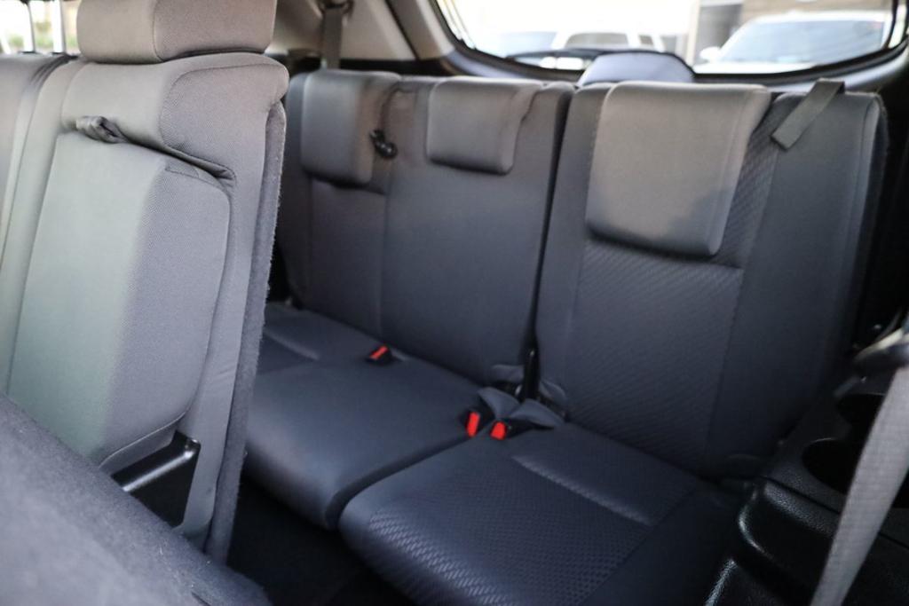 used 2017 Toyota Highlander car, priced at $18,995