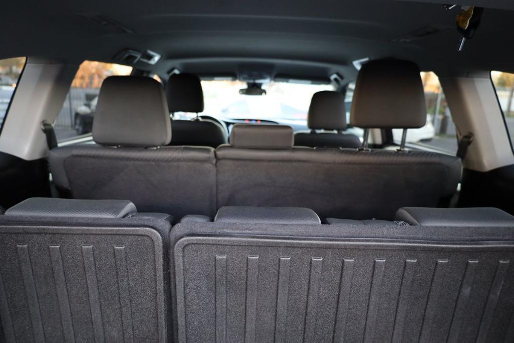 used 2017 Toyota Highlander car, priced at $18,995