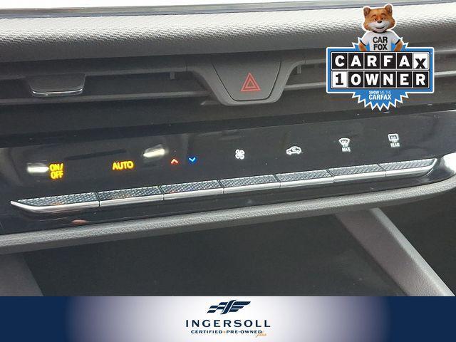 used 2025 Buick Envision car, priced at $27,917