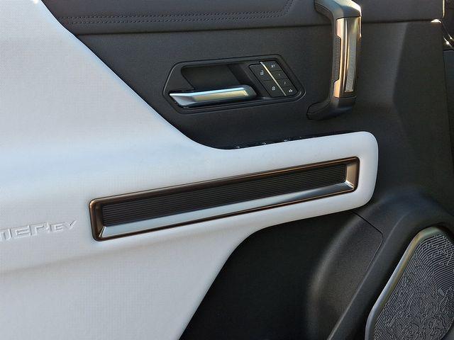 used 2025 GMC HUMMER EV SUV car, priced at $74,842