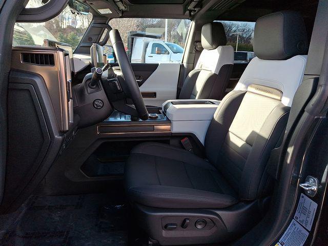 used 2025 GMC HUMMER EV SUV car, priced at $74,842