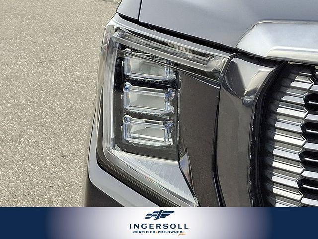 used 2024 GMC Yukon XL car, priced at $80,909