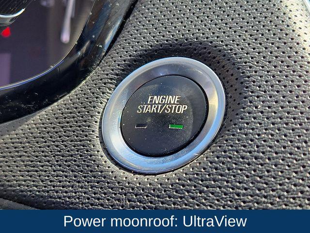 used 2017 Cadillac XT5 car, priced at $13,000