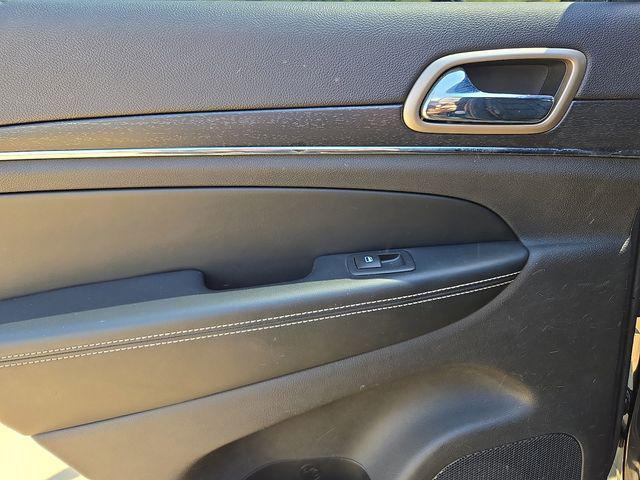 used 2015 Jeep Grand Cherokee car, priced at $9,000