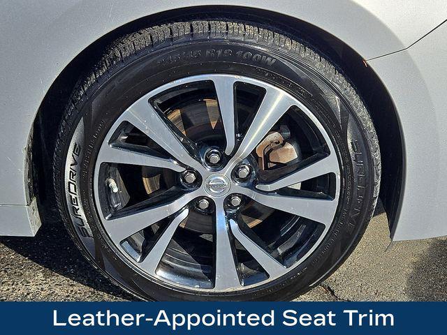 used 2018 Nissan Maxima car, priced at $13,128