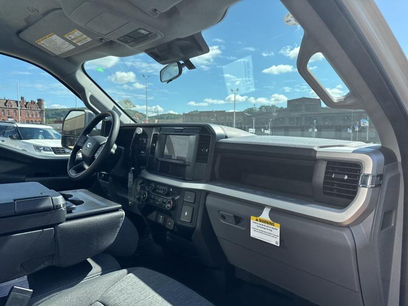 new 2025 Ford F-350 car, priced at $49,476