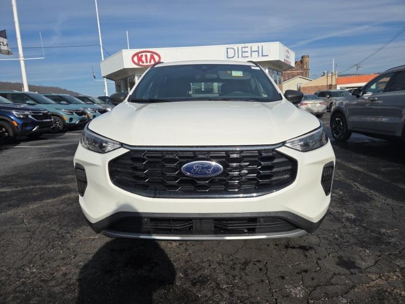 new 2026 Ford Escape car, priced at $31,637