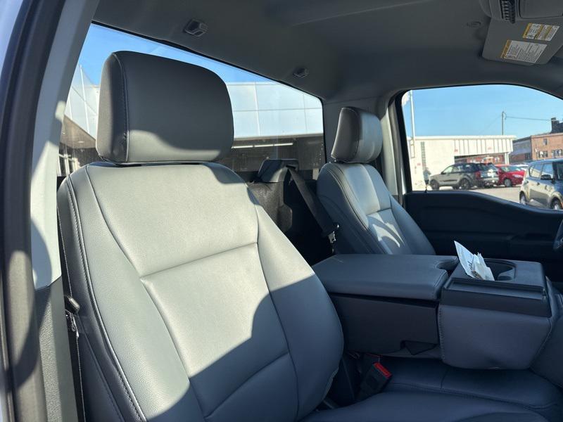 new 2025 Ford F-250 car, priced at $54,661