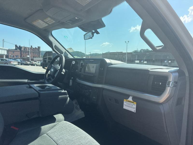 new 2025 Ford F-350 car, priced at $49,679
