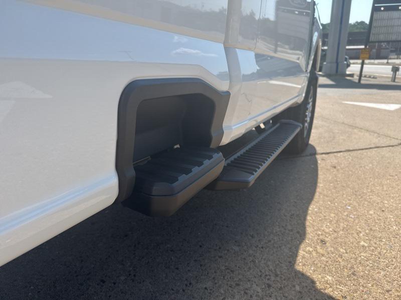 new 2025 Ford F-350 car, priced at $49,679