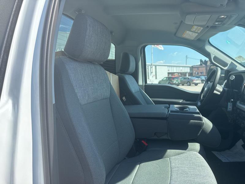 new 2025 Ford F-350 car, priced at $49,679