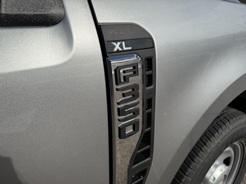 new 2024 Ford F-350 car, priced at $52,500