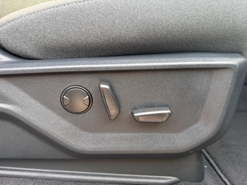 new 2025 Ford F-150 car, priced at $49,000