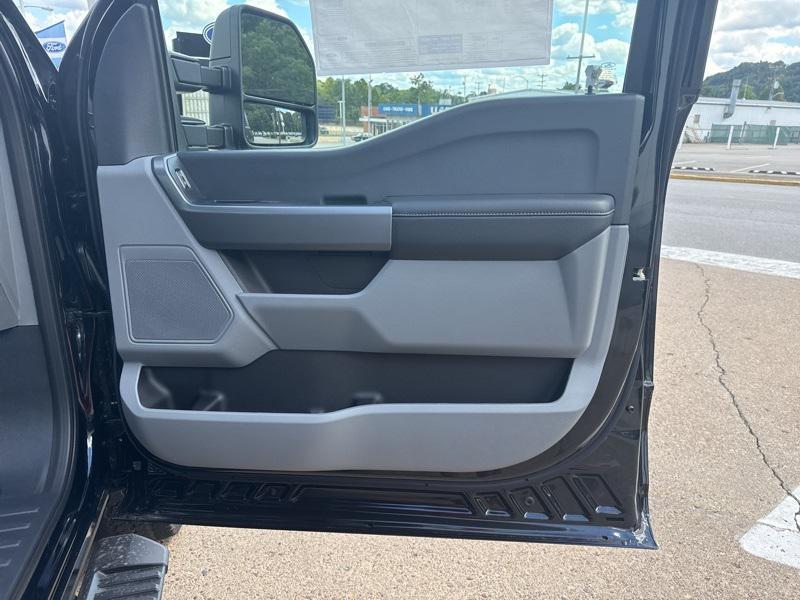new 2025 Ford F-350 car, priced at $50,133
